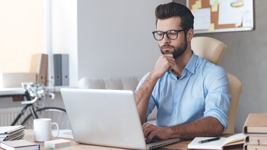 Which Option Is Better for UAE Businesses