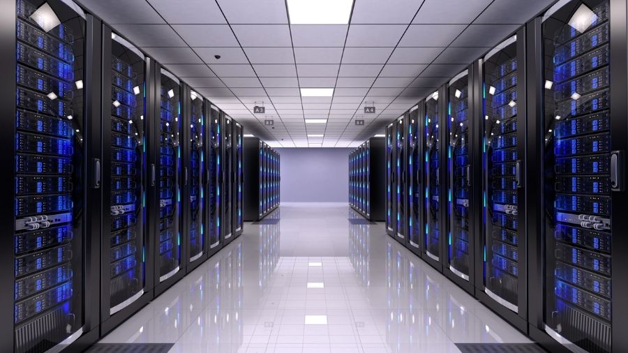 Why Server Decisions Matter in UAE Businesses